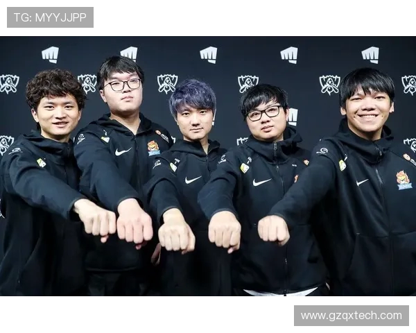 赛后复盘：WE与TES对决中的战术博弈与团队协作分析